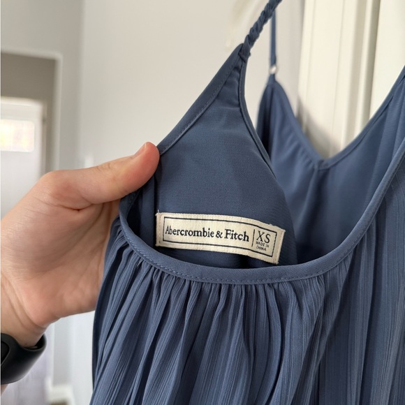 Abercrombie Spring/Summer Dress - Picture 4 of 5